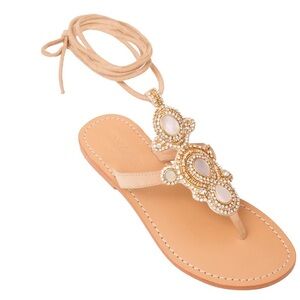 Mystique Balboa Natural Shell Tie Up Tan Beaded Sandal in size 9